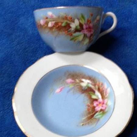 349 Flat Cup & Saucer Set