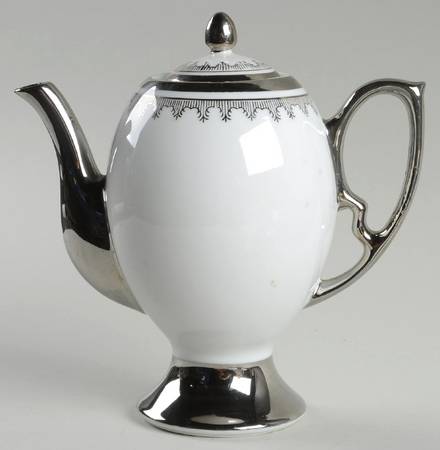 6930 Teapot & Lid