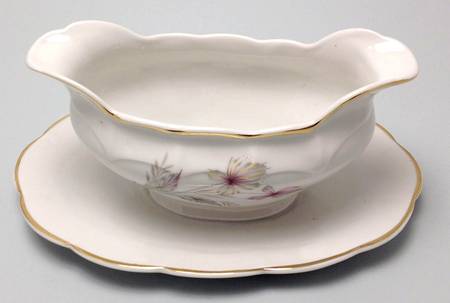 5090 Gravy Boat with Attached Underplate