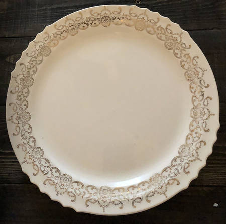 USA135 Salad Plate