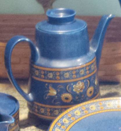 WIG1603 Teapot & Lid