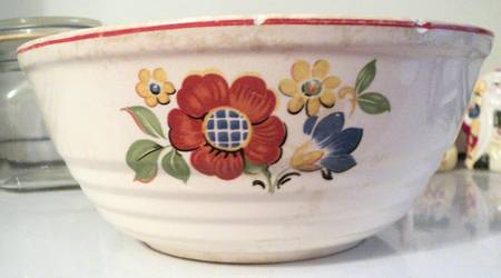 Kitchen Bouquet 2 Qt Round Covered Casserole No Lid