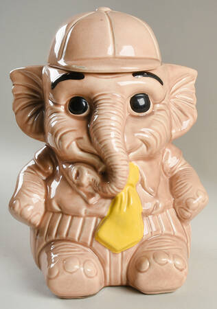 Cookie Jars Figural Cookie Jar & Lid