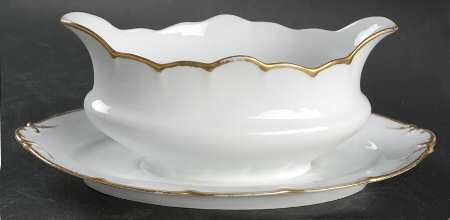 VTO29 Gravy Boat with Attached Underplate