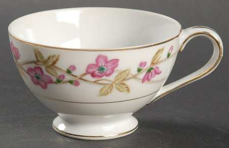 Briar Rose Snack Cup