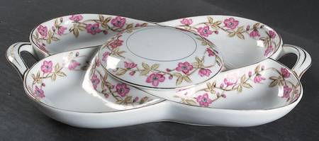 Briar Rose 5-Part Relish & Center Lid