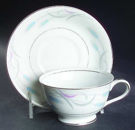 Royal Wheat Footed Cup & Saucer Set