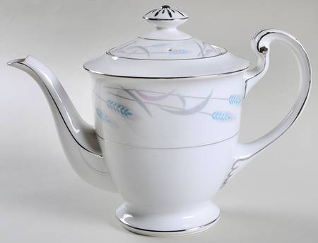 Royal Wheat Teapot & Lid