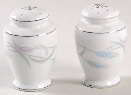 Royal Wheat Salt & Pepper Set