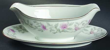 Shalimar Gravy Boat with Attached Underplate