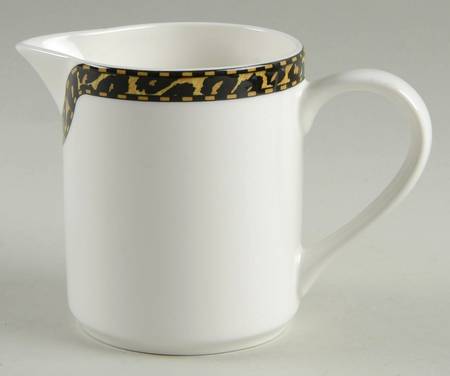 La Mode Creamer
