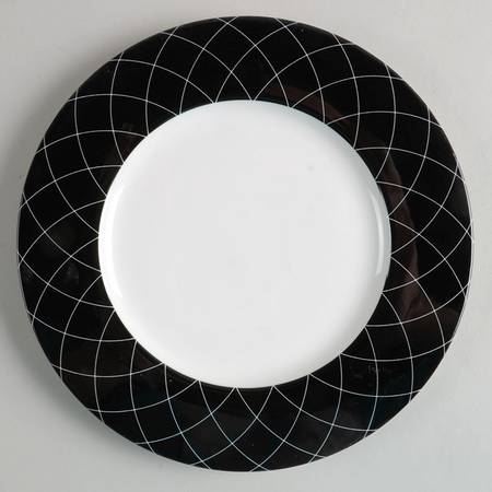 Symphony Black Salad Plate