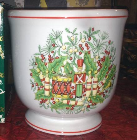 Christmas Magic Small Cachepot