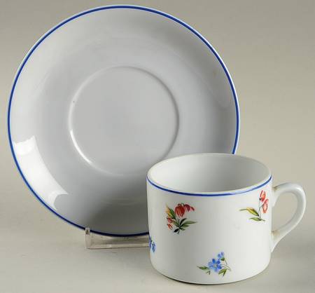 Jardim Flat Cup & Saucer Set