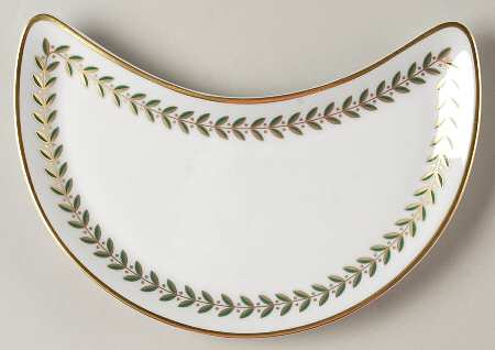 Maria Crescent Salad Plate