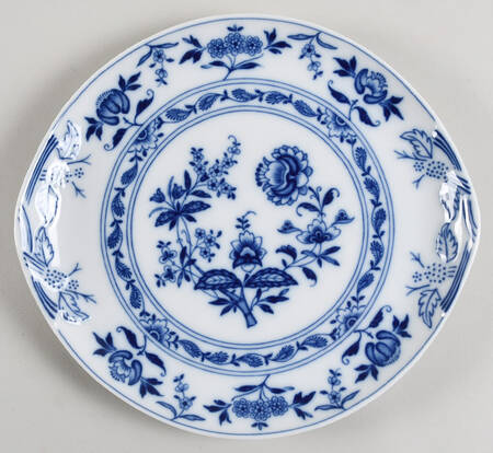 Margao Handled Cake Plate