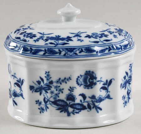 Margao 6" Oval Box & Lid