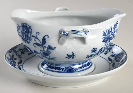 Margao Gravy Boat & Underplate