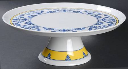 Pavilion (Castelo Branco) 11" Diameter Pedestal Cake Stand by Vista Alegre