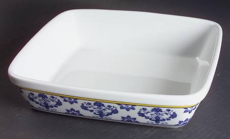 Pavilion (Castelo Branco) 9" Square Baker