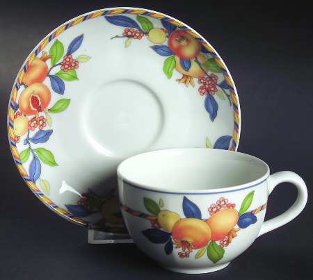 Pomegranate Flat Cup & Saucer Set
