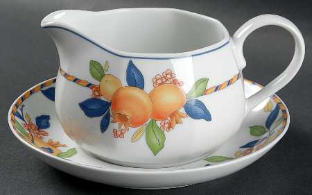 Pomegranate Gravy Boat & Underplate