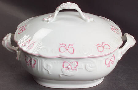 Ruban Pink Rectangular Covered Vegetable