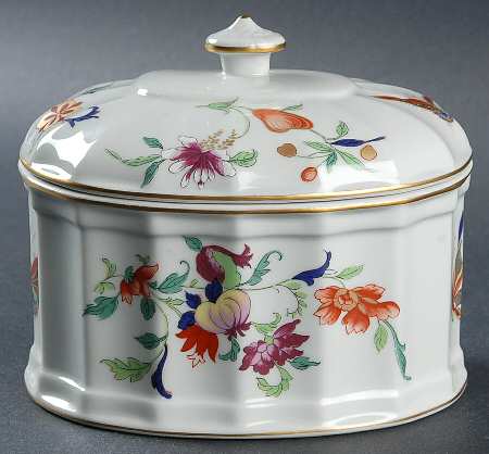 Samatra Oval Box & Lid