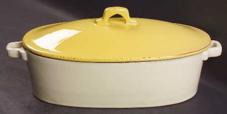 Cucina Fresca 2.25 Quart Oval Covered Casserole