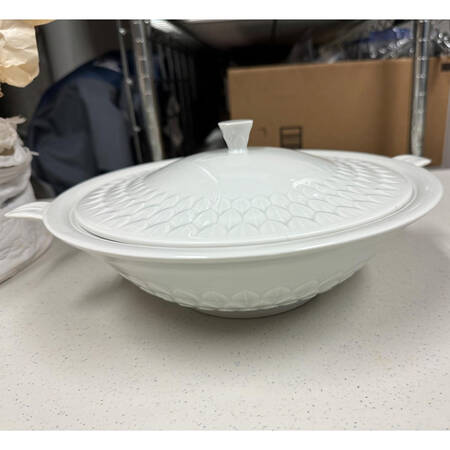 Florence (White Undecorated) Round Covered Vegetable