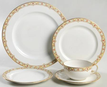 VIG167 5 Piece Place Setting