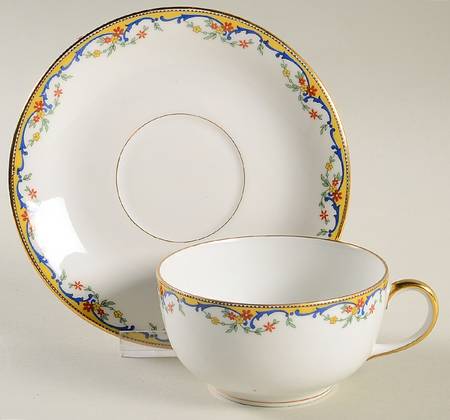 The Meuse (Red Flowers, Blue) Flat Cup & Saucer Set