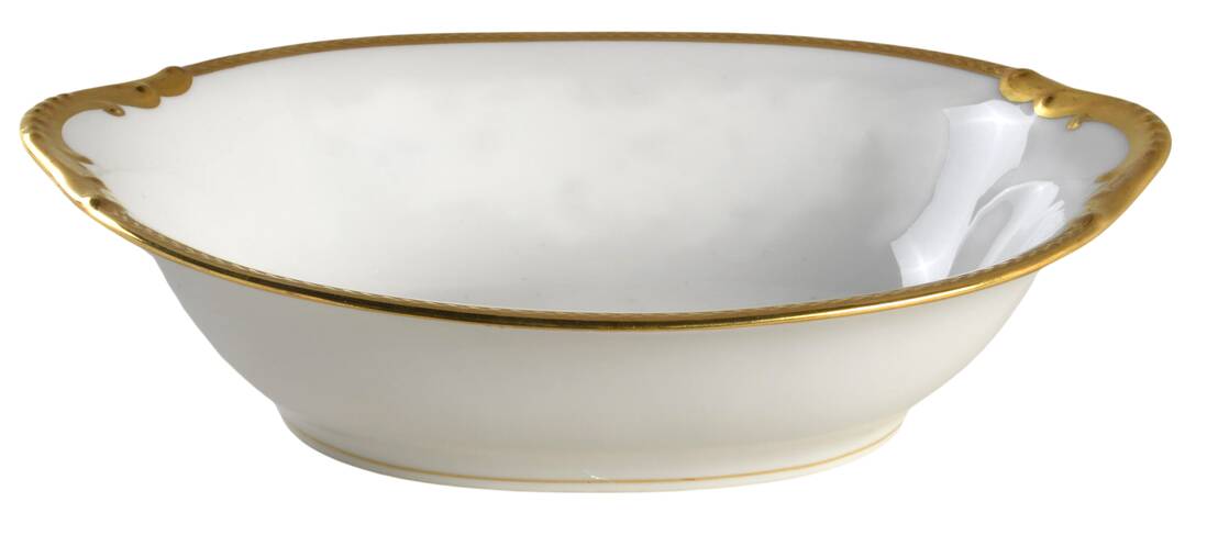 The Nantes 10" Oval Vegetable Bowl