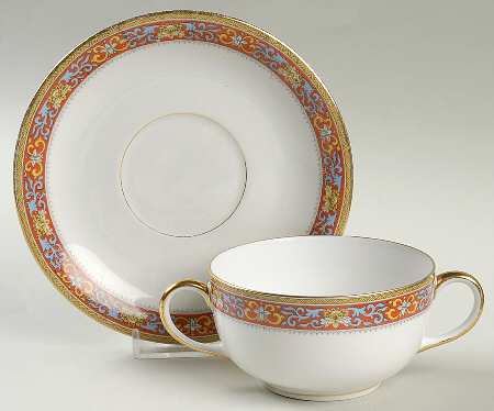 VIG1 Flat Bouillon Cup & Saucer