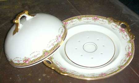 VIG23 Round Covered Butter