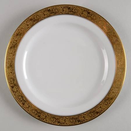VIG28 Luncheon Plate