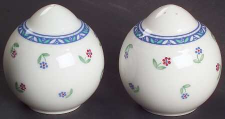 Adeline Salt & Pepper Set