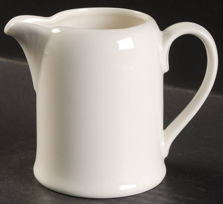 Adriana 8 Oz Creamer