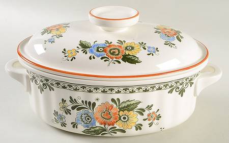 Alt Amsterdam 2 Quart Oval Covered Casserole