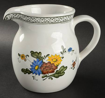 Alt Amsterdam 32 Oz Pitcher