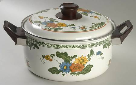 Alt Amsterdam 4 Quart Metal Covered Casserole