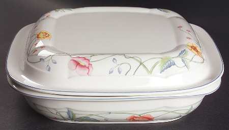 Albertina 1.5 Quart Square Microwave Baker with Lid