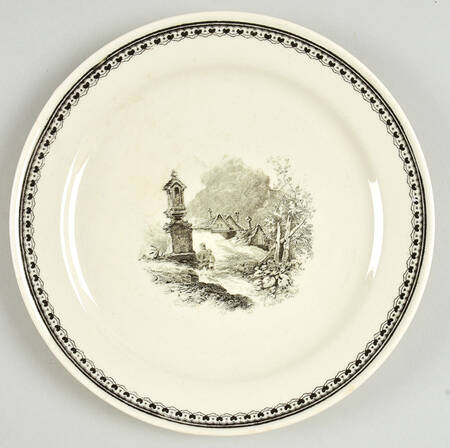Alpina (Smooth, Black Scene) Salad Plate