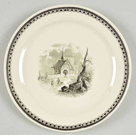 Alpina (Smooth, Black Scene) Salad Plate