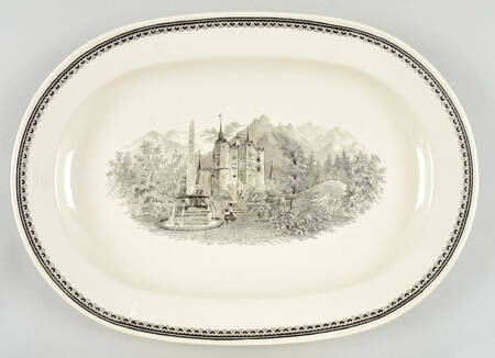 Alpina (Smooth, Black Scene) 15" Oval Serving Platter