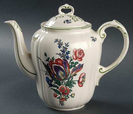 Alt Strassburg (Trim Off Edge) Coffee Pot & Lid by Villeroy & Boch