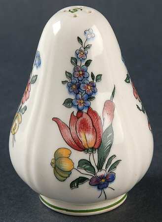 Alt Strassburg (Trim Off Edge) Salt Shaker
