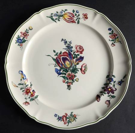 Alt Strassburg (Trim Off Edge) 12" Chop Plate (Round Platter)