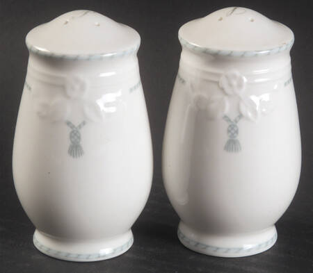 Amado Salt & Pepper Set