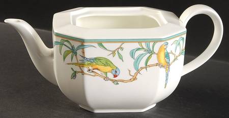 Amazona Teapot No Lid